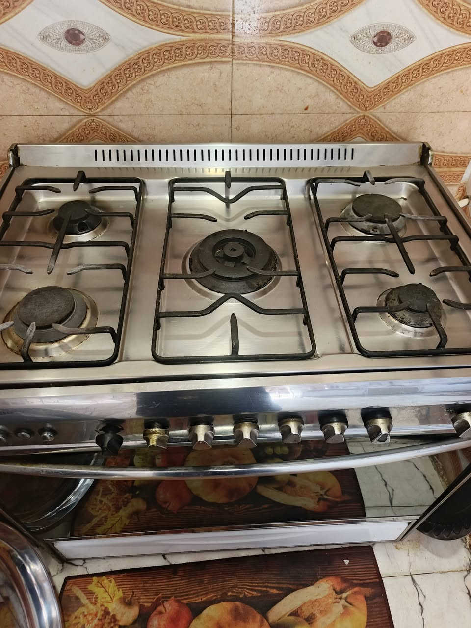 السلام عليكم
طباخ خمس مشاعل كلش نضيف السعر 150 وبي مجال


**إذا كنت صاحب هذا الإعلان وتريد حذفه لأي سبب، رجاءا أرسل رسالة إلى الدعم الفني**