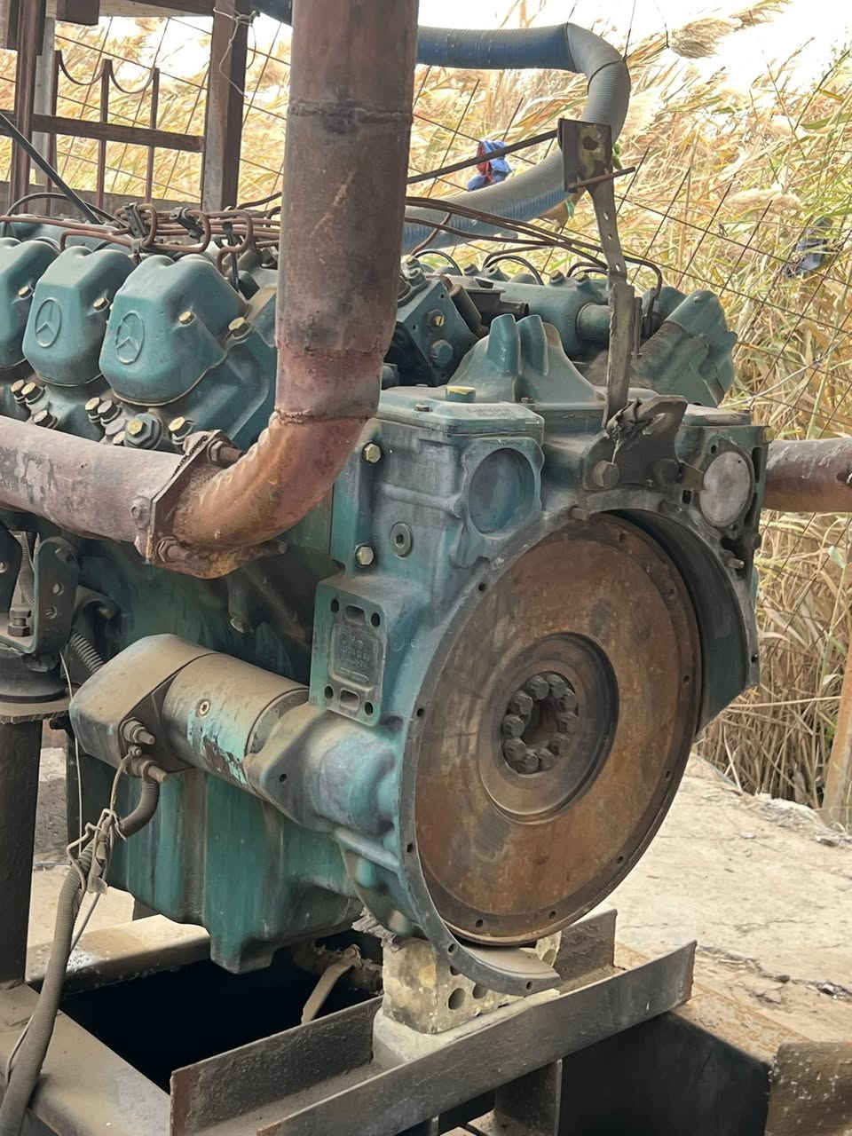 السلام عليكم مكينه البي 8بستم بيهة بوشه معبره مي للبيع ***********
