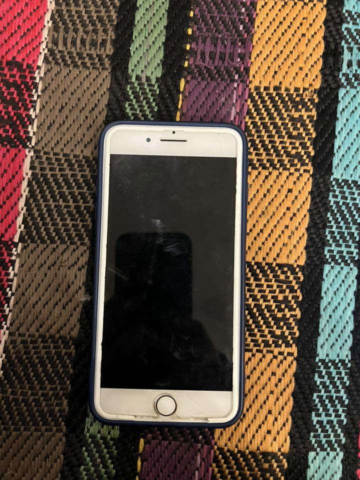 ايفون 7 بلاص ذاكرة 256 مبدل بطارية والجهاز جدا نظيف + ايباد 5 نظيف جدا مامفتوح ابدا ذاكرة 16 يرهم للطلاب لغرض الدراسة ويحمل العاب ايضا
للبيع بسعر 110 الف للجهازين او مراوس بجهاز انفكس 
المكان بغداد / الشعب
***********
