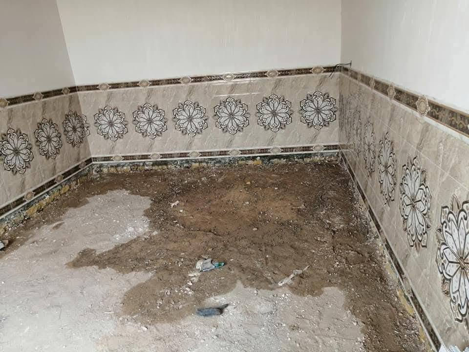 خلفه سراميك متفرغ حاليا شغل درجه اولى ***********

