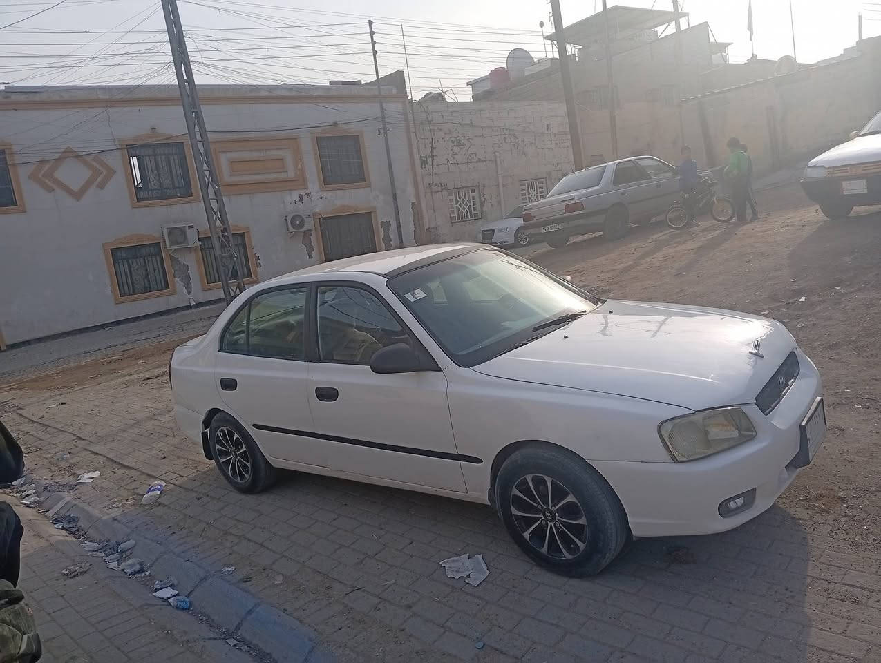 هونداي اكسنت للبيع 2001
توه معمره السياره حلوه وشبابيه كير محرك نضاف كير اوتاماتيك
كشرتها حلوه سعر  42وبيها مجال للشراي ما متواجد عل فيس ***********هاذ رقمي
