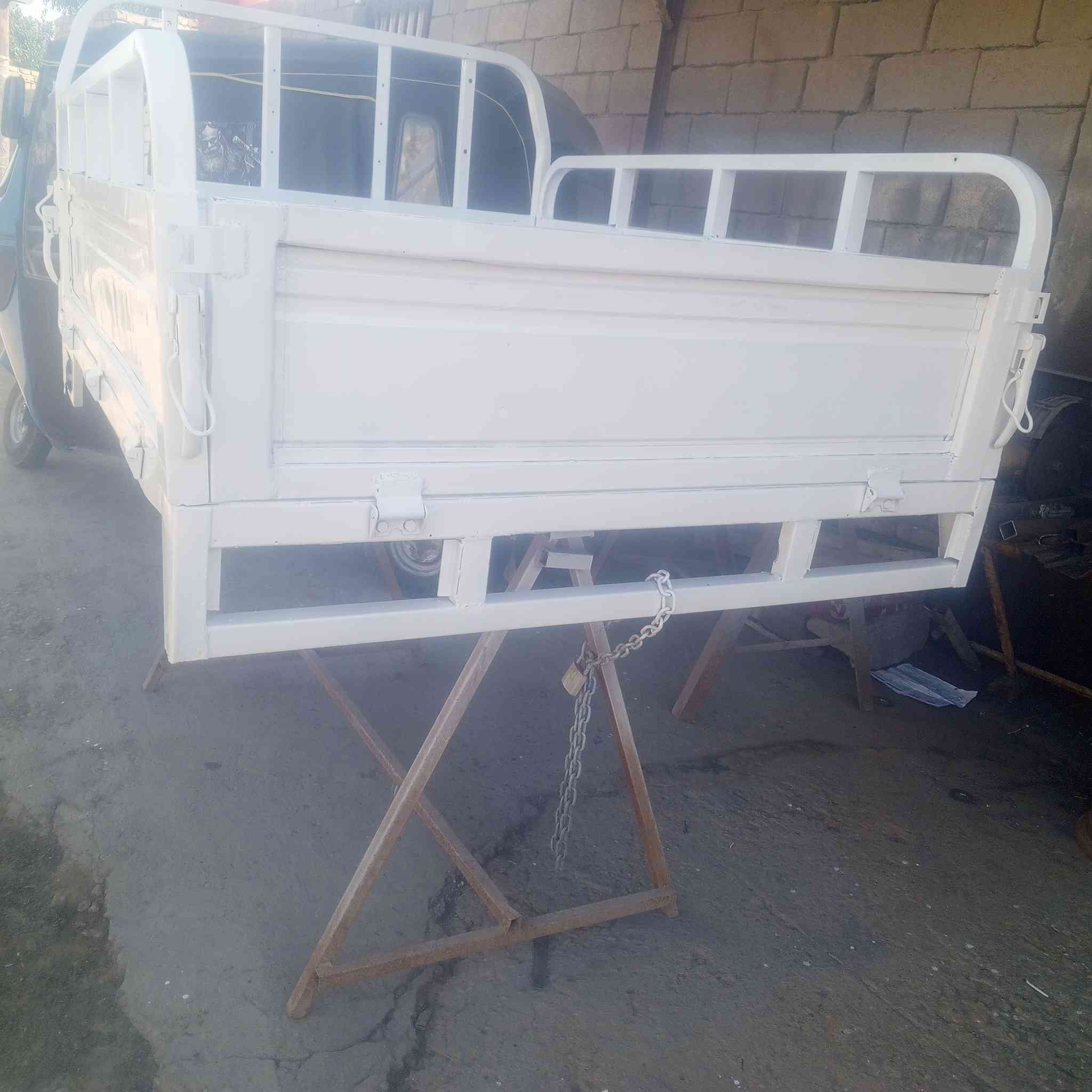 بدي للبيع القاعدة تفصال جديده مكاني ناصرية بل عكر الغربي ع منصوريه وتدخل نبيع ونراوس معه الفرق شراي يتصل ***********.
