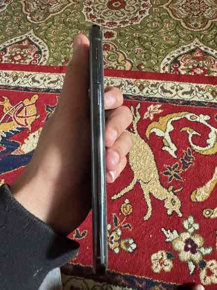 السلام عليكم
ايفون 11 برو ماكس 
ذاكرة 256 
نظافة 98% 
الجهاز كلة على وضع البلاد كلشييي ممبدل بي فيس إيدي شغال كلشي بي شغال 
قطعة كلش نظيفة
بطارية 69

السعر 380 
مكان مدينة الصدر او حي اور
***********
