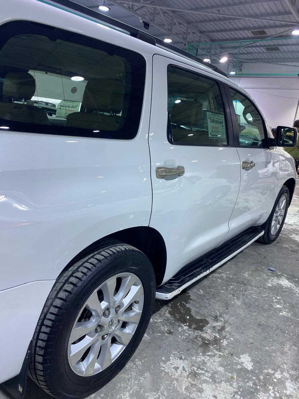 السلام عليكم/ للبيع تيوتا سيكويا مديل ٢٠٠٩ السيارة جديدة وخليجية مابيهة حادث فقط جاملغ مصبوغ  وسياره خير من الله عليها ادامه كامله  عنوان بغداد
للتواصل ***********
