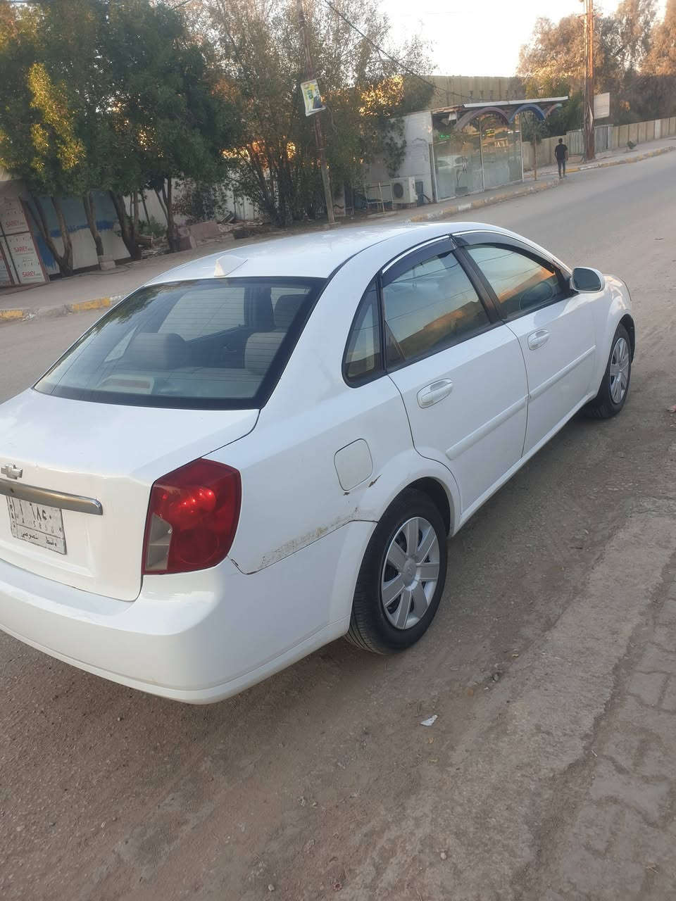 سلام عليكم ..من رخصة مدير الكروب اوبترا 2011 خليجي مبدل بيه جاملغات الاماميه وبنيد بدون ضرر .تخم تاير جديد صار شهر من شادهن تبريد ثلج حداديه 100بال100محركه يبخر يعني رنكات بس.. سياره كلش حلوه واحلا من صور السعر60وبيه مجال قليل ..رقمي***********
