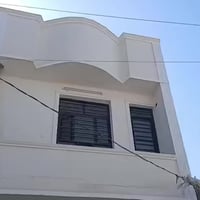 بيت للإيجار ٥٠ متر خلف الصنايع مال غزاليه في الهياكل تدخللهه من الغزال...