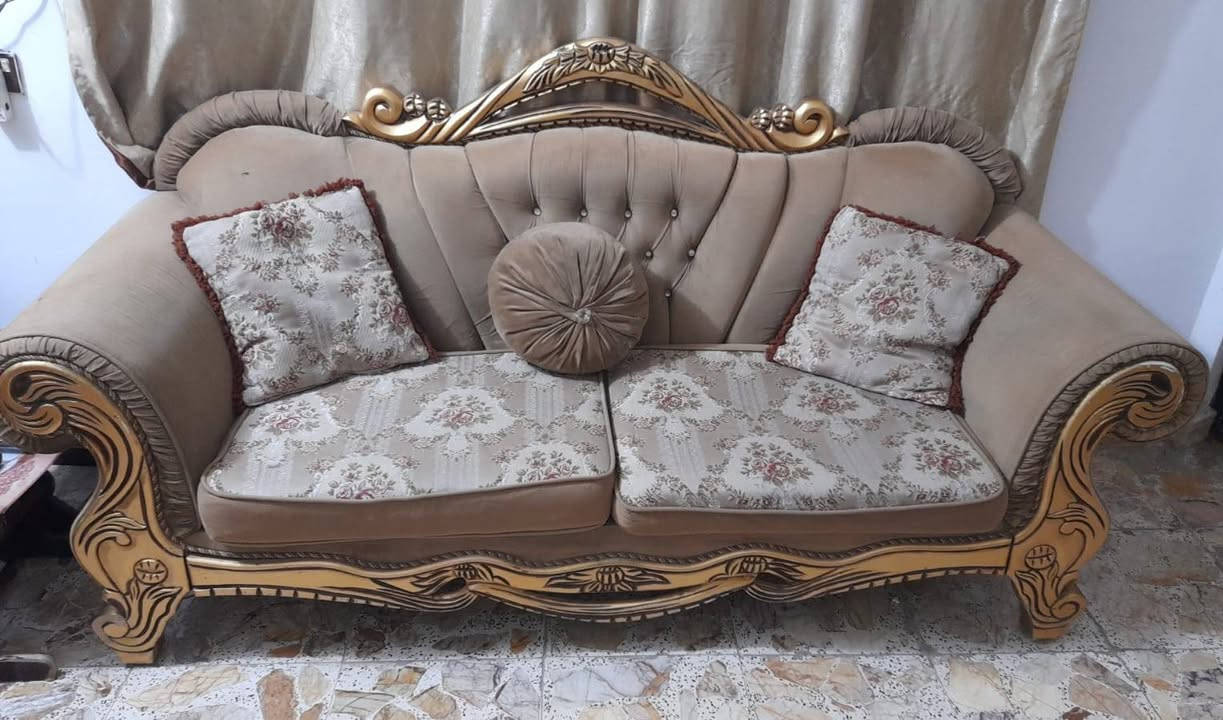 سلام عليكم للبيع تخم 10 مقاعد (2 ثلاثية +1ثنائية+2كراسي) السعر 350 الف العنوان بغداد


**إذا كنت صاحب هذا الإعلان وتريد حذفه لأي سبب، رجاءا أرسل رسالة إلى الدعم الفني**
