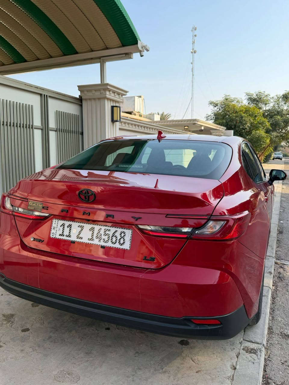 االسلام عليكم 
كامري هايبرد
2025 دخول جديد رقم بغداد
مكينه2.500 بانزين و هايبرد HEV 
فئة ال Le ماشيه 33 الف ميل
حساسات
تحكم ستيرن جهتين
رادار امامي
رادار جانبي
قياده ذاتيه
كروز سرعه
مانع انزلاق
مانع تصادم
حساسات ضغط الاطارات
بك لايت لد   LED
لايت زنون امامي بلادي LED
ويل 18
محدد مسار
تصحيح مسار
حساسات ستيرن التنبيه  
مودEV
اوتو هولد
 بصمه
3أنظمة قياده ECO / Normal / Sport 
قطعتين تبريد
سايد بريك بصمه
نضامGBS + خرائط
اوامر صوتيه وتسجيل صوتي
كامره خلفيه
منافذ تايب سي 
شحن لاسلكي 
وبعد بيها مواصفات معروفه
تحويل ثاني يوم 
سعر194بيها مجال شي بسيط
مكانها  صلاح الدين سامراء 
‏  التواصل عبر الاتصال فقط ووتساب ***********  
ضرر امامي وبيها ملاحضات بسيطه 
ورقم الشاصي مرفق ب صور مع الضرر
