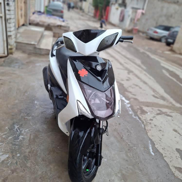 السلام عليكم دراجه سكنس لد حديث نوزل خطين قبق نفخ طلاعات ستان حساس دراجه كفاله شغاله نكره سلف مكينه كفاله خرسه ما تسع صوت بيه كلج خلفي رياضي دراجه جديده كهربائي كله شغاله ولايت زيلون بك لايت لدات أوراق كامله دراجه بلواقع احله من الصور بيه شغله وحده بس صدره تعبانه غيره دراجه جديده للبيع السعر 1000 مليون وبيه مجال  مكاني زعفرانيه رقمي *********** الستفسار خاص مكاني زعفرانيه
