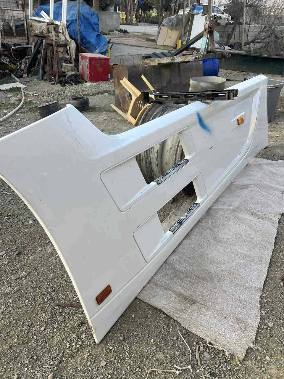 سپایدەری ئەکترۆسی وەحش بیلادی ئەڵمانی لای سایەق بەس یەک لایە قاچەکانیشی لەگەڵە
***********

‏***********
