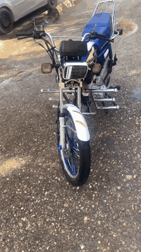 مراوس بوكسر 
سيفان موديل 22 نضافه فولل برغي واحد ما مفتوح اوراق كامله 
رقمي ***********
