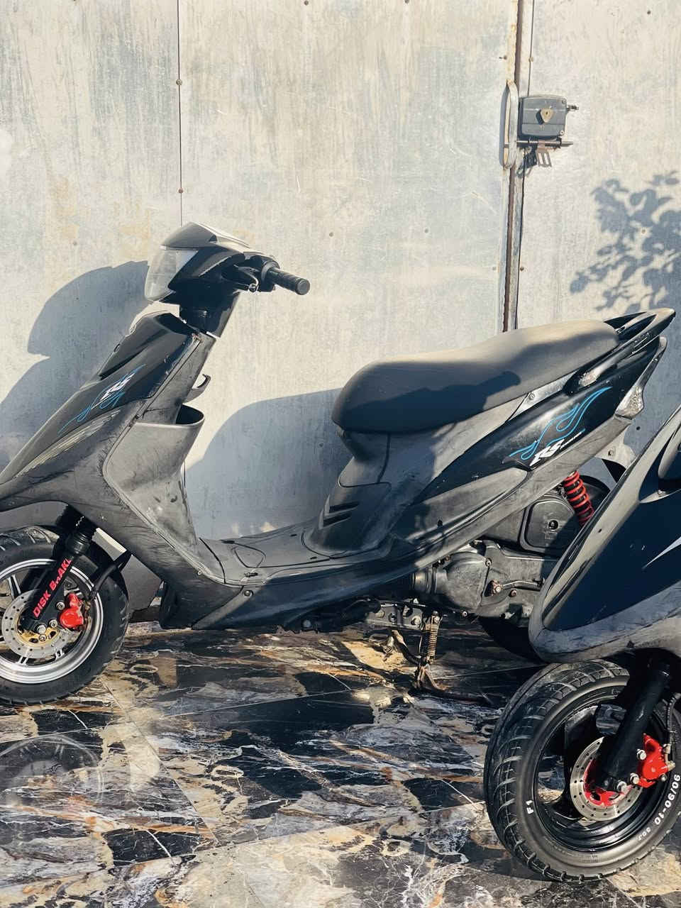 البيع $750 بصره قرنه قرنه نفس القرنه 👍🏻رقم الهاتف ***********
