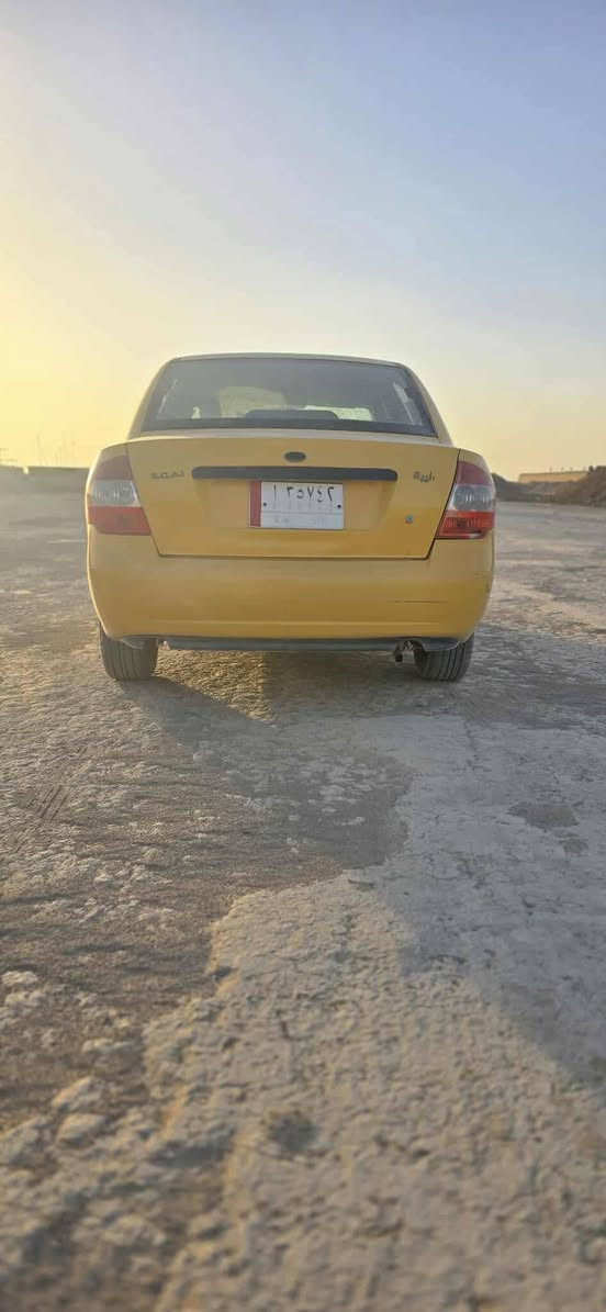 السلام عليكم طيبه مديل 16غاز وبانزين. الغاز عاطل السياره جاهزه مكينه وكير وحداديه بيه باردات بصيطه وشويه اخياسات السعر 37  وبيه مجال. العنوان ديوانيه. غير متواجد علئ الفيس الرقم ***********
