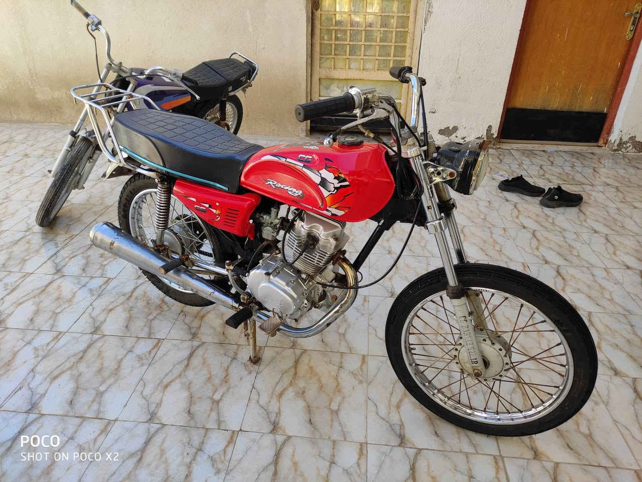 السلام عليكم للبيع نامه وراق ستنساخ بس لاصليات ضايعه شاصيهه 15 مكينه وغراض اصلي شلامجه 25 مكينه جديده ضفيره بيهه ولايت شغال كل نقص مابيهه معلومات يمك بل منشور وصور يمك شراي يخابر خاص ماجاوب *********** اسعر 450
