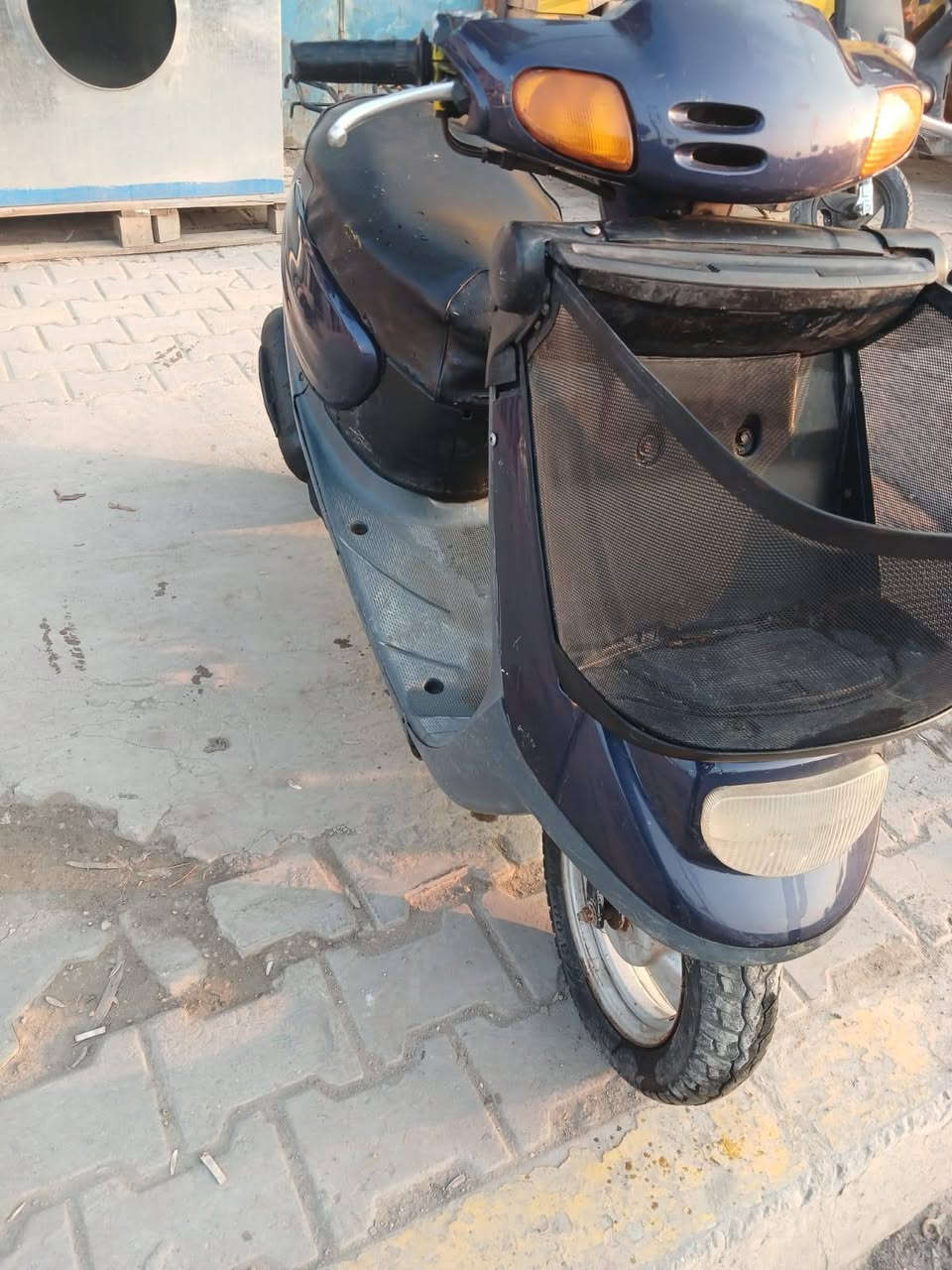 منغولي للبيع مكينة ناعمة لا كير ولا روله شغالة هندر واحد السعر ٢٥٠ الشراي يتصل *********** مكاني يم مستشفى العباس
