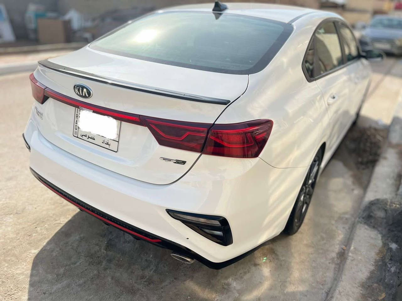 كيا فورتي جي تي لاين 2021
KIA Forte GT Line
DOHC 2000 مكينة
ماشية 20mi
بصمة، كشنات جلد , أشارة ترحيب بالأبواب ,بك لايت لد وباقي المواصفات جي تي لاين موضحة بالصور...
الصور ورقم الشاصي توضح جميع التفاصيل 
تبديل فقط دعامية الأمامية ونفس لون بدون صبغ
{(                           ~بدون ايرباك ~                               )}
رقم بغداد بأسمي

‼️السعر علق بتم يجيك السعر بالخاص ‼️

📍مكان السياره كربلاء المقدسة

📞 رقم صاحب السياره ***********
