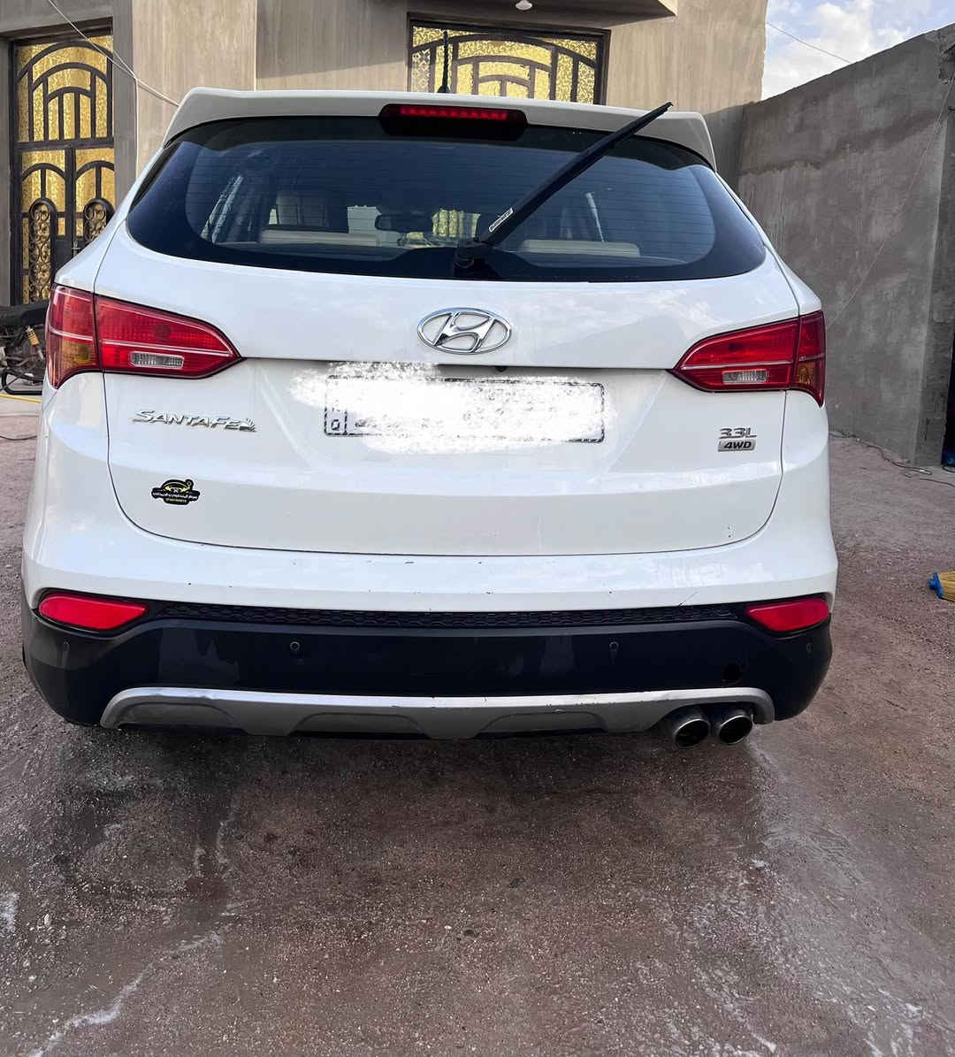 سلام عليكم سياره سنتافي موديلها ٢٠١٥ خليجي 

هاي مواصفاتها 
مصباح التحدير
(وحدة التحكم في المحرك)-معالج كله بالرص - 2
2. الخالي من الرصاص كل
3. انتقال المحور التلقائي
4 . نظام مانع الإنغلاق
5. تكييف الهواء
6 . وحدة الباب المساعدة
7. وحدة التحكم في الهيكل
8. وحدة الجماعة
9. وحدة الباب السائق
10. كتلة التوصيل الذكي
11. التوجيه المعزز الإلكتروني
12. التحكم بالدفع الرباعي
13. وحدة المفتاح الذكي
14. حفظ رمز المرسلة جهاز إرسال

سياره بيها بارد بس ب جاملغ والبنيده سعرها سياره ١٦٥ وبيها مجال تواصل *********** 
العنوان البصره شط العرب جزيره شط العرب, البصرة
