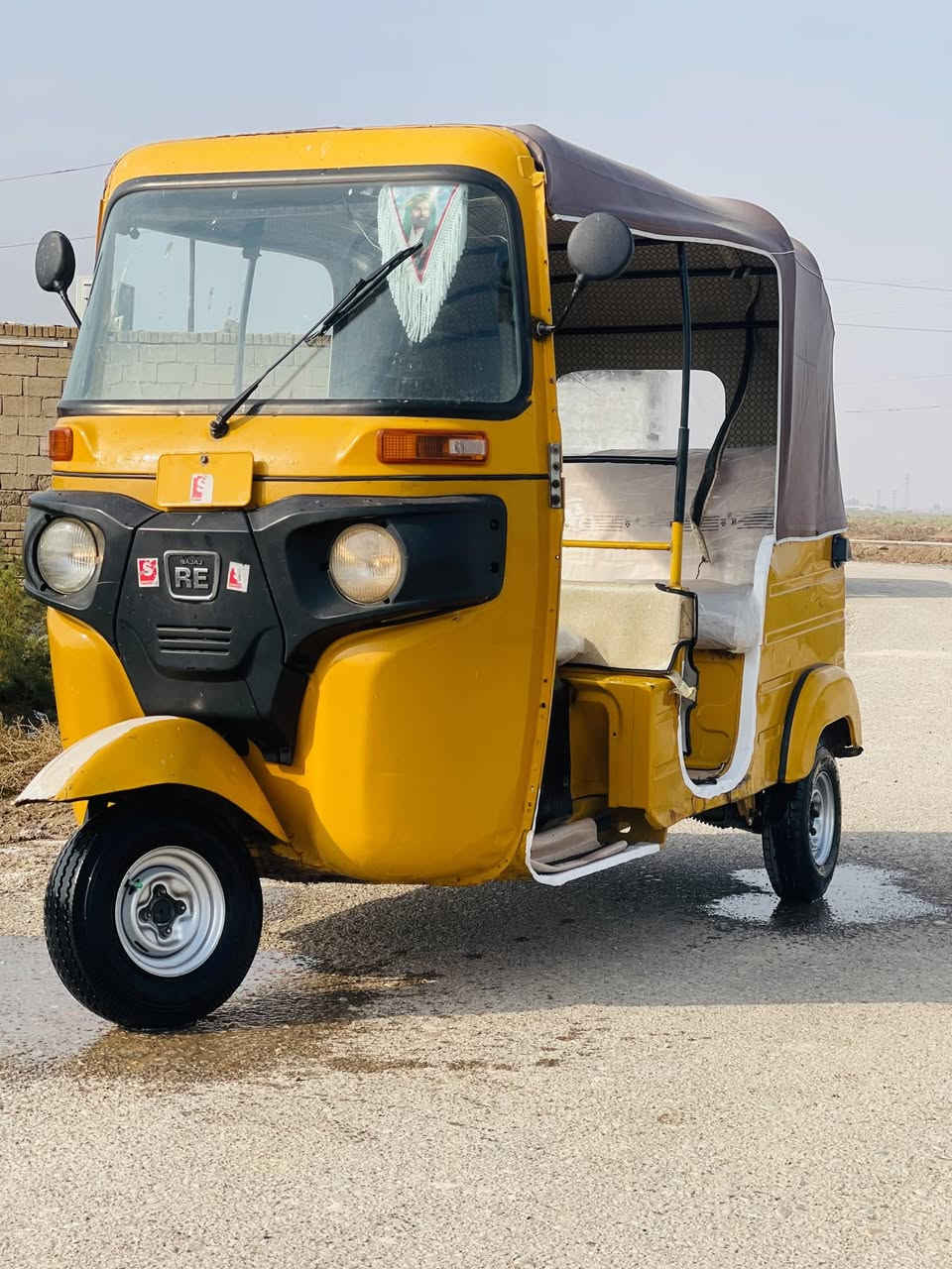 لبيع تكتك 19مكفولهً اوراق شهر 11كشره وميكينه وكيله شاكر سعرها4900 مكاني العماره المميمونه رقم ***********شراي يتصل مكلف بنشر مكلف بنشر
