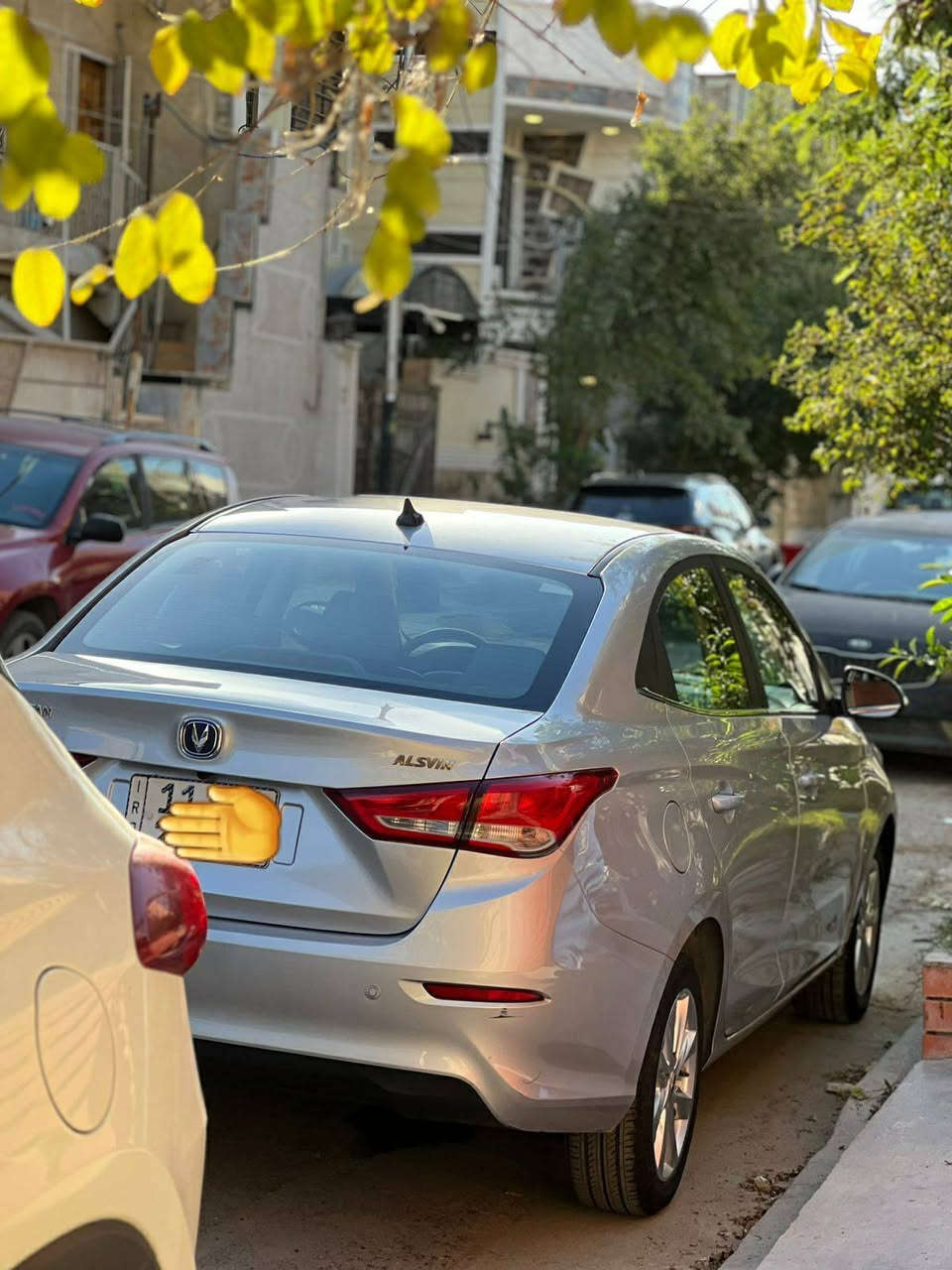 السلام عليكم
السياره للبيع
موديل2024
رقم بغداد بأسمي
السياره بدون صبغ وبدون حادث
فول مواصفات
السعر 95 ورقة 
رقم الهاتف[***********]
العنوان بغداد
