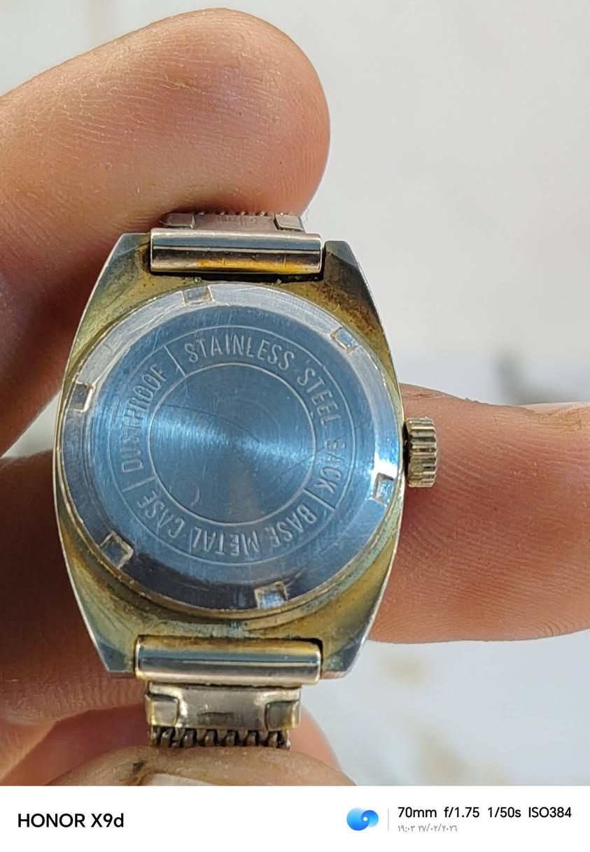 ساعة نسائي نصب تكويك نظيفه جدا شغاله مظبوطه سير، ساليت اصلي سعره مع توصيل, 35


**إذا كنت صاحب هذا الإعلان وتريد حذفه لأي سبب، رجاءا أرسل رسالة إلى الدعم الفني**