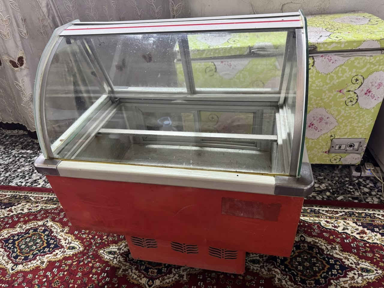 براد مقبلات للبيع شغال  بحاله جيده بغداد شارع فلسطين السعر ٣٥٠٠٠٠


**إذا كنت صاحب هذا الإعلان وتريد حذفه لأي سبب، رجاءا أرسل رسالة إلى الدعم الفني**