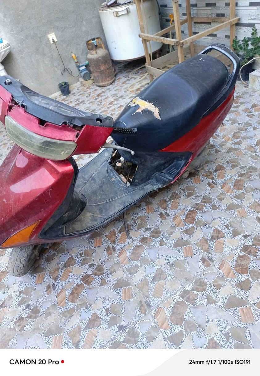 السلام عليكم دراجه فراشه مكينتها كايمه والجوزه مالتها عطلانه يرادلها ترتيبات مكاني حله شارع 80 السعر 140 وبيها مجال


**إذا كنت صاحب هذا الإعلان وتريد حذفه لأي سبب، رجاءا أرسل رسالة إلى الدعم الفني**