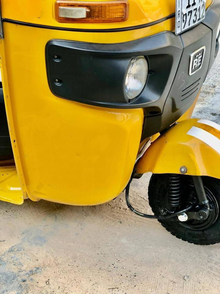 تكتك للبيع مكفوله عام و السعر 5 ملايين وبيهه مجال حك الجيه  الاستفسار الاتصال على الرقم ***********
