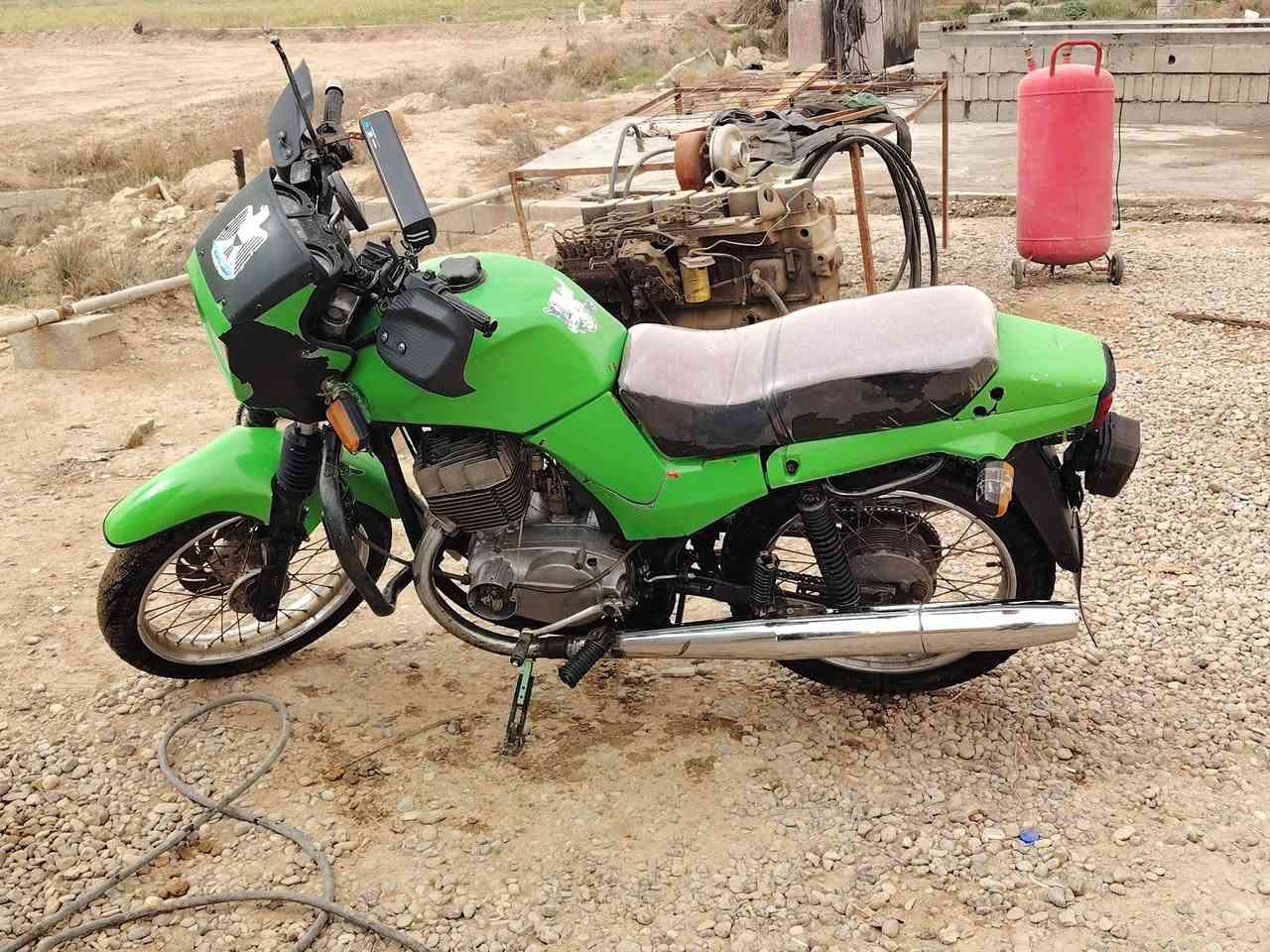 سلام عليكم جاوه جاهزه من كلشين
مكانه نبار الكرامه قرب صيطرت الروفه *********** سعره 900
