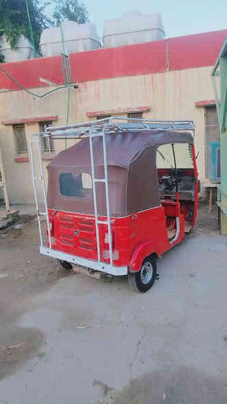 السلام عليكم شباب تكتك موديل 18 للبيع ابيع هل موجود تكتك نضيفه يرادلها تعمير بسيط وترتيب على ايدك اوراق مو رقم اريدها ب 3,250 وبيها مجال بسيط راعيها اخوي بدلت كلجاتها البارحه تكتك جاهزة مبيها عيوب قويه ما مستعجل على البيعه والما عاجبه السعر لا يكسر بحلال العالم وشكراً 🌹
للاستفسار هذا رقمي *********** مكاني بغداد
