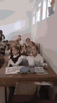 عملاق الأداء والعرض من yaber نسخة ال pro
يعني راح تشمر البلازما وتعيش اللحظه 😅😅
جهاز #داتاشو #بروجكتر عارض سينمائي 🎦 🎦
بمواصفات ولااروع
💥 للتدريس والمعاهد وإلقاء المحاضرات
💥 للألعاب ومشاهدة الأفلام والفيديوهات
💥 للكوفي والحدائق الخارجية 
لتجربة عرض سينمائيه ممتازه جدا 🌈🌈
الجهاز امزون اصلي درجه اولى
الدقه full hd1080 يدعم 4k
اللومنز 20.000 حقيقي
التباين 20000:1
مناسب جدا للمدارس والمعاهد وإلقاء المحاضرات
مناسب جدا للألعاب ومشاهدة الأفلام والفيديوهات بدقه ال 4k 
صورة جميله ولااروع
تعديل تلقائي لزاوية السقوط 6D 😱😱
يعمل بوضوح في النهار ولاتحتاج الى تعتيم
واي فاي wifi 5G 🛜🛜 Ultra ضمان بدون تقطيع وبدون حماوه 
بلوتوث Bluetooth  5.2 💯 💯 
سماعات داخليه ستيريو بتقنية HIFI
حجم العرض يصل ل 7 متر
منافذ الجهاز كامله وموضحه بالصور 👇👇
 💥 سعر القطعه فقط 115 الف دينار 💥
العنوان بغداد الشعب وتوجد خدمة توصيل 5 آلاف لكافة انحاء العراق
للحجز والاستفسار مراسلة الخاص او التواصل عبر الواتس على الهاتف ***********
صور اكثر وفيديوات عن الجهاز في التعليقات 👇👇
#داتاشو #بروجكتر #سمارت #عارض_سينمائي
