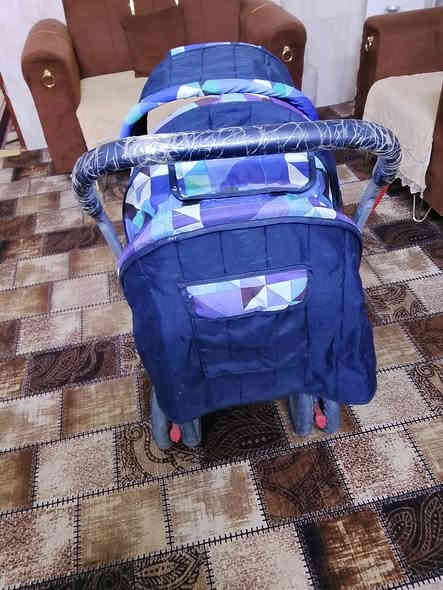 السلام عليكم عربانه اطفال ام النفرين نظيفه اي كسر ما بيها السعر 50 وبي مجال العنوان كربلاء حي الامام علي قرب مستشفى الكفيل الهاتف ***********
