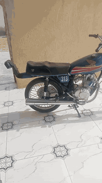 سلام عليكم دراجه نامه موديل 19 تعمير جديد أوراق كامله
المكان الناصريه التضحيه السعر 850وبيها مجال لاشراي المو شراي لاتعبني رجان رقم التواصل ***********      الرقم الثاني ***********
