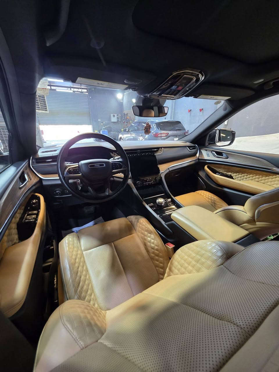 جيب سومت 2023 وارد امريكي بدون ايرباك تصليح وكالة دعامية نفس اللون صبغ جاملغ بنيد بيه تكحيل و PDR

🟪 السعر  :: الطلب في التعليقات ويوصلك مباشرة ✍️ 📩                                           فقط على الصفحة مو على كروب🌐

محرك 6 سلندر 3600
قير 8 سرعات
رقم بغداد باسمي
بدي طويل 6 ركاب
ويل كب 20 انج
ماشية 16000 ميل وقابلة للزيادة
مكان السيارة ميسان العمارة

رقم الشاصي
1C4RJKEG4P8703408

رقم صاحب السيارة
***********
