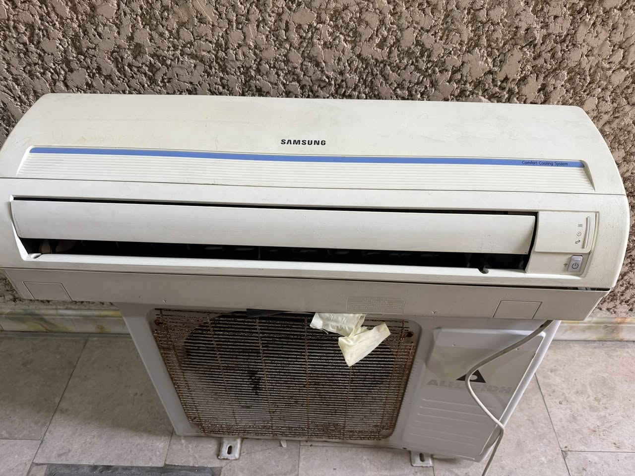 للبيع ١ طن غاز كامل مقفول مبدل كمبريسر جديد مكاني بغداد الشعب نقص بواري فقط 
***********
