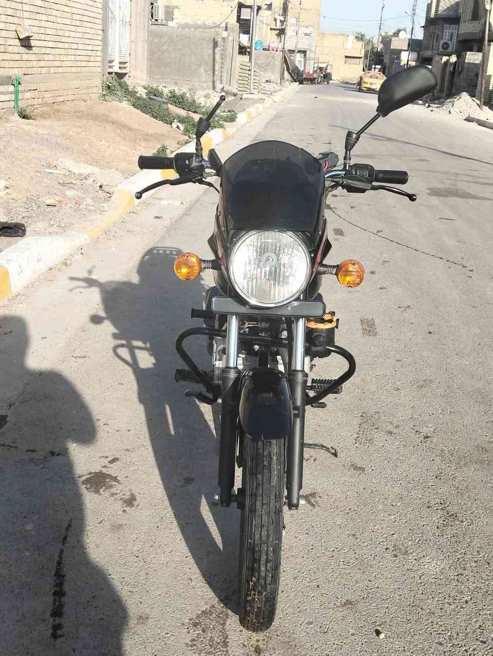 دراجه بوكسر للبيع موديل 24شهر 11 رقم وسنويه السعر  2250 وبيها مجال بوكاني بغداد تحويل ثاني كفاله عامه /***********يوم***********
