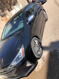 النترا ٢٠١٩ امريكي ضررها جنطه لييل واحد محرك دوش لون اسود. رقم بغداد م...