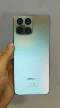 هونر X8 ١٢٨/٨ • شاشه ٩٠ هرتز • بصمه شاشة