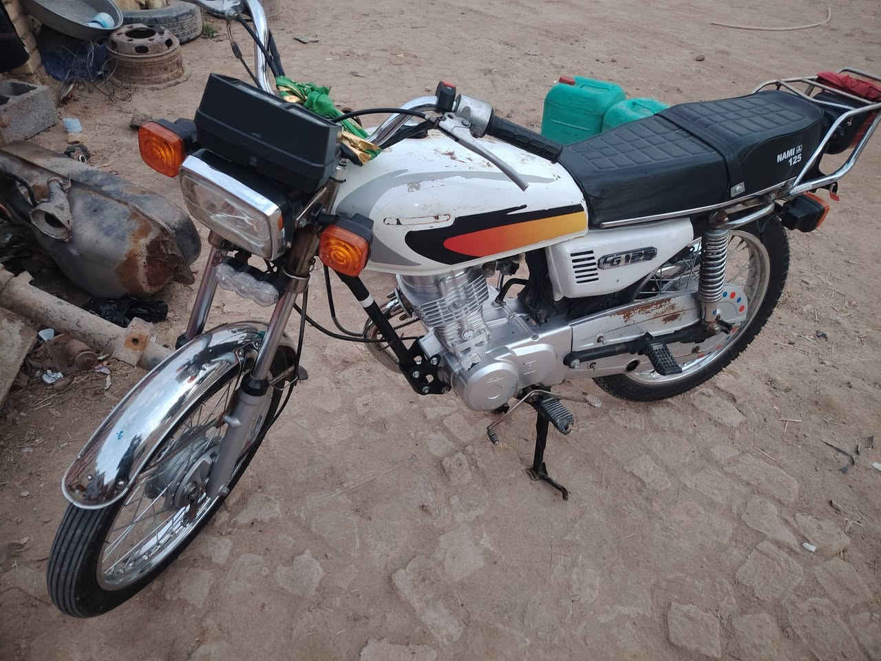 سلام عليكم دراجه للبيع تعمير كله ٢٥ نامه اصلي شرط لفحص مكفول أوراق اصوليه شراي يتصل *********** وبخدمته
