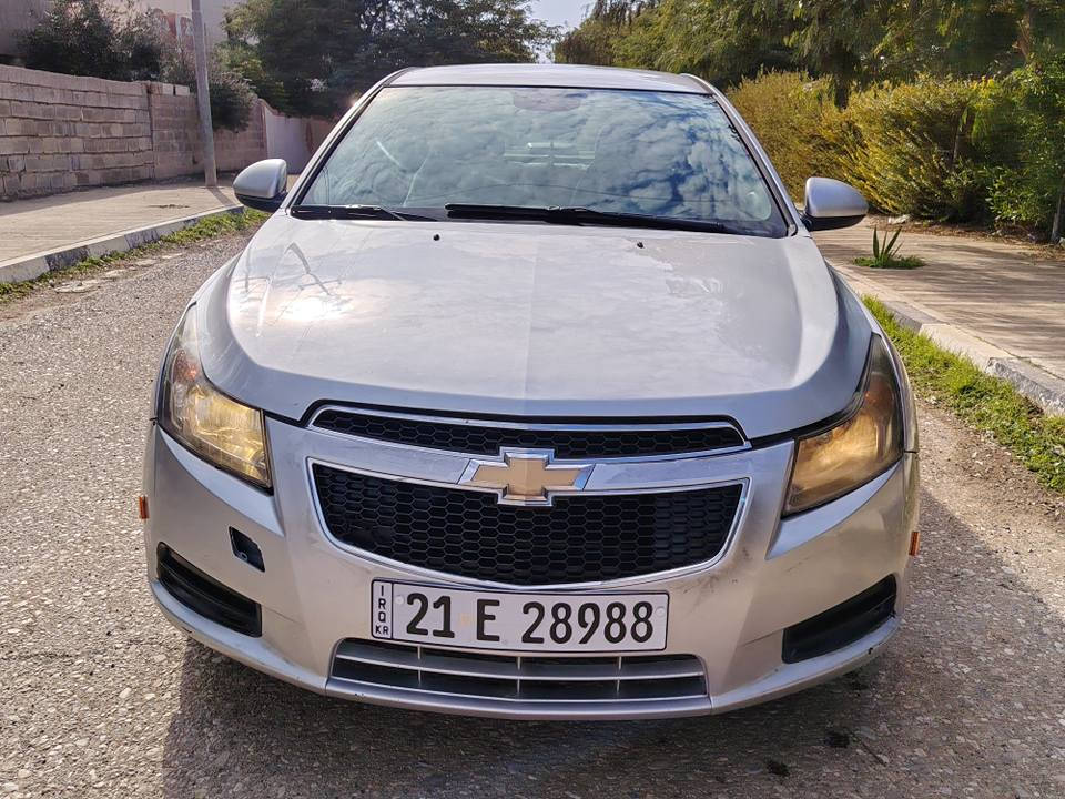 شوفرليت كروز أمريكي 
موديل 2016
محرك 2000
مواصفات كامره. شاشه 
ويل كب 17
تحكمات.. 
رقم سليمانيه جديد وسنويه جديده باسمي 
سياره جاهزه باتري وتخم تاير جديد صبغ أربع قطع سعرها 82 مكانها ديالى خانقين
يرهم نقد وقسط 
*********** خناقين, ديالى
