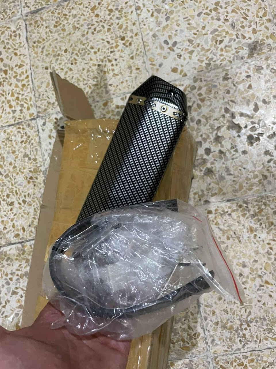 سلام عليكم صالنصه  كاربون  البيع  السعر 55
العنوان بغداد الحسينيه الراشديه سوق الاول الشراي  يرسلني عل وتساب  ***********
