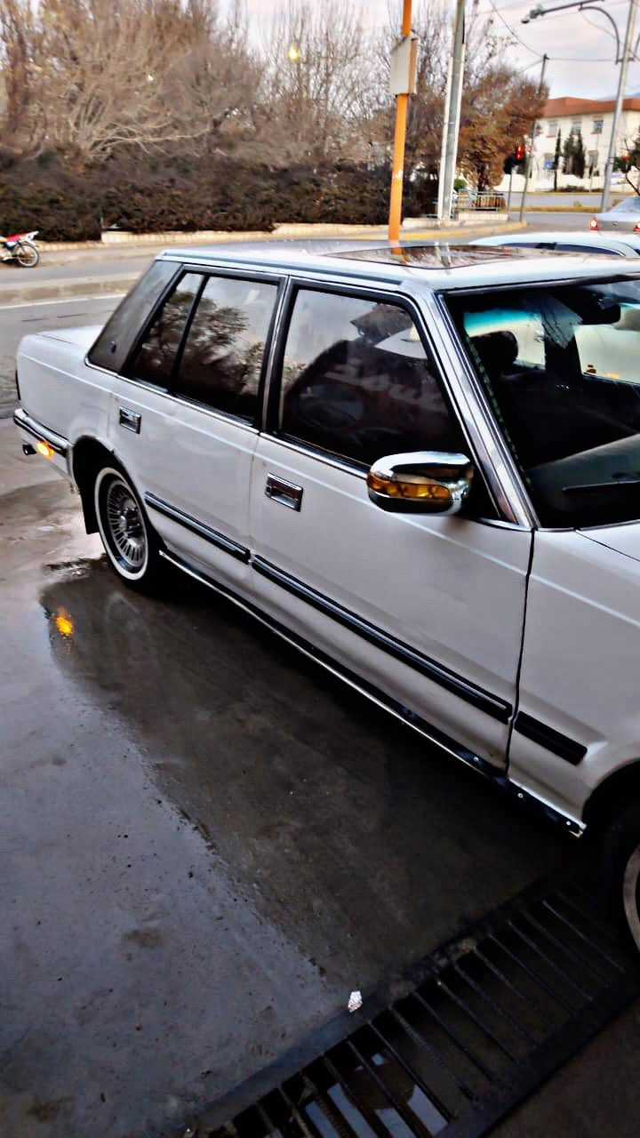 کراون سوپەر 
مودئل ١٩٨٨
مەکینە ڤیڤیتی سئ هەزار
Vvti 3000
سلایت 
گیر ئوتوماتیک
تە برید بەشەرت
کارەبایو گیجی حەماوەو بەنزین مەزبوت
پیشو پشت کەپس
بئ دەعمو لیدراو 
پاوەری بەشەرت
***********
