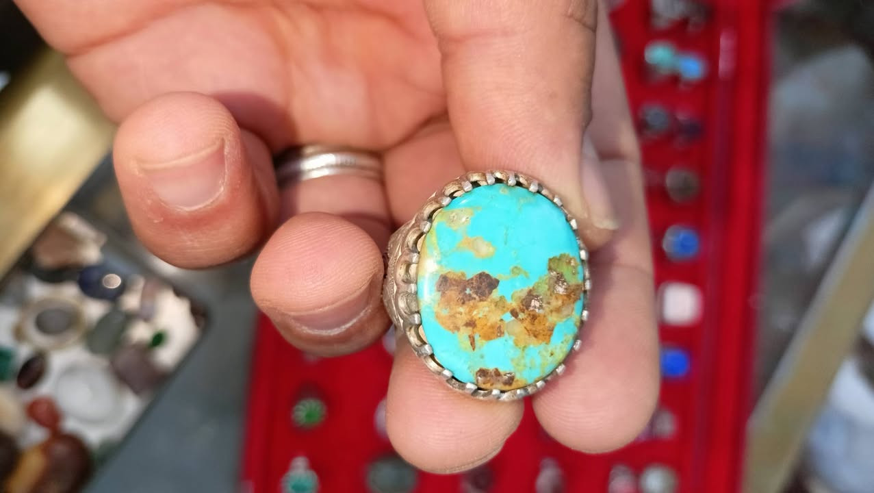 محابس فضه عقيق وياقوت وفيروز ومسبحه يسر كلمن وسعره


**إذا كنت صاحب هذا الإعلان وتريد حذفه لأي سبب، رجاءا أرسل رسالة إلى الدعم الفني**