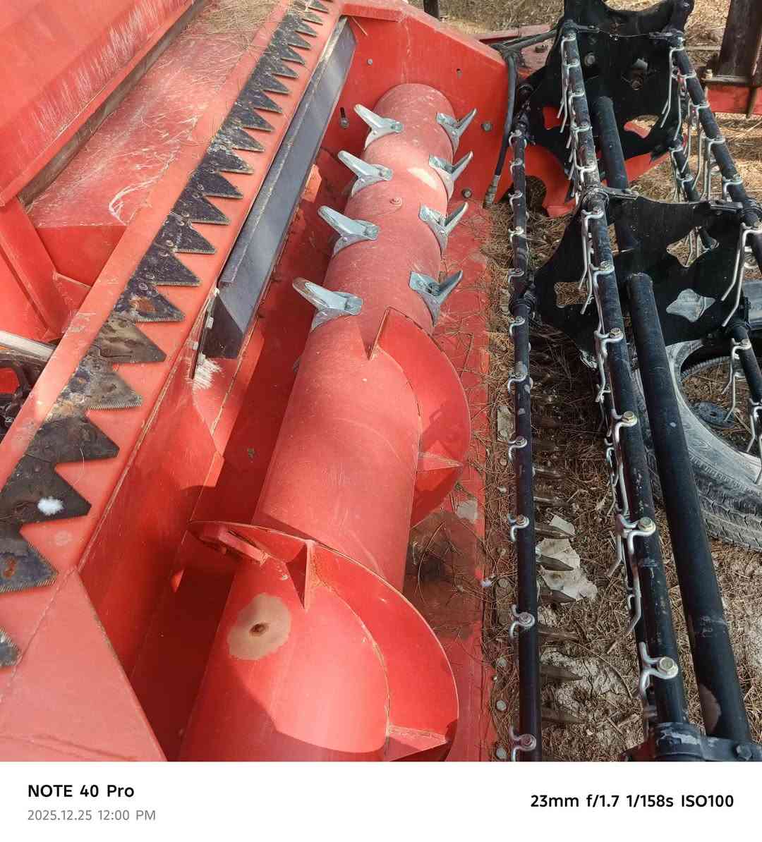 السلام عليكم معمل تبن للبيع المكان بابل الخميسيه الغزالي للستفسار اكثر الاتصال على  ***********
