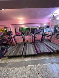 قاعه نسائيه للبيع مع كامل المحتويات  العنوان بغداد للاستفسار  07760515...