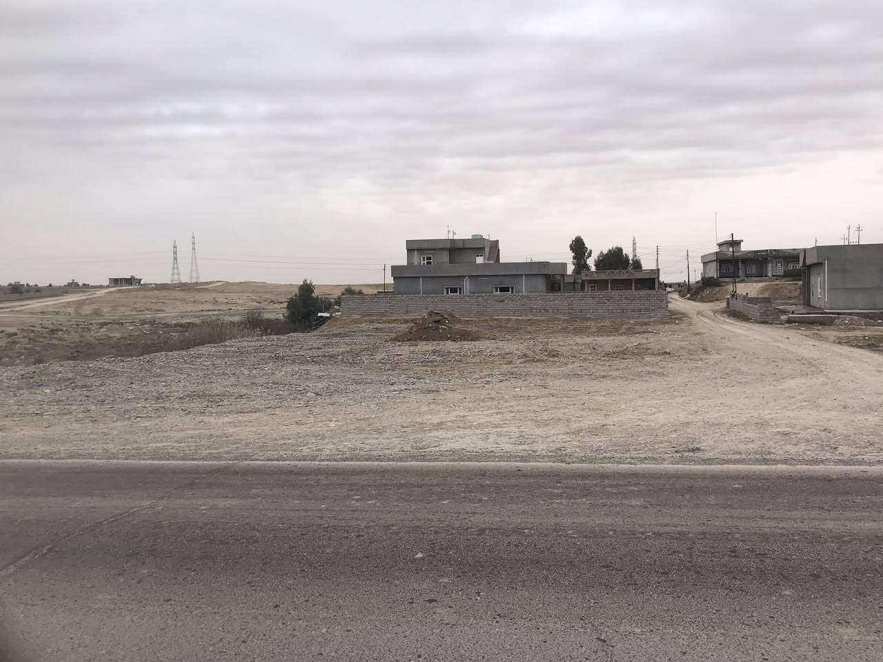 السلام عليكم
ارض للبيع طابو زراعي 

المساحة 1250 متر مربع الواجهة 25 عمق 50

الموقع بعاجة قرب سيطرة بعاجة باتجاه شكراً

للاستفسار اكثر 

***********

متواجد على الماسنجر
