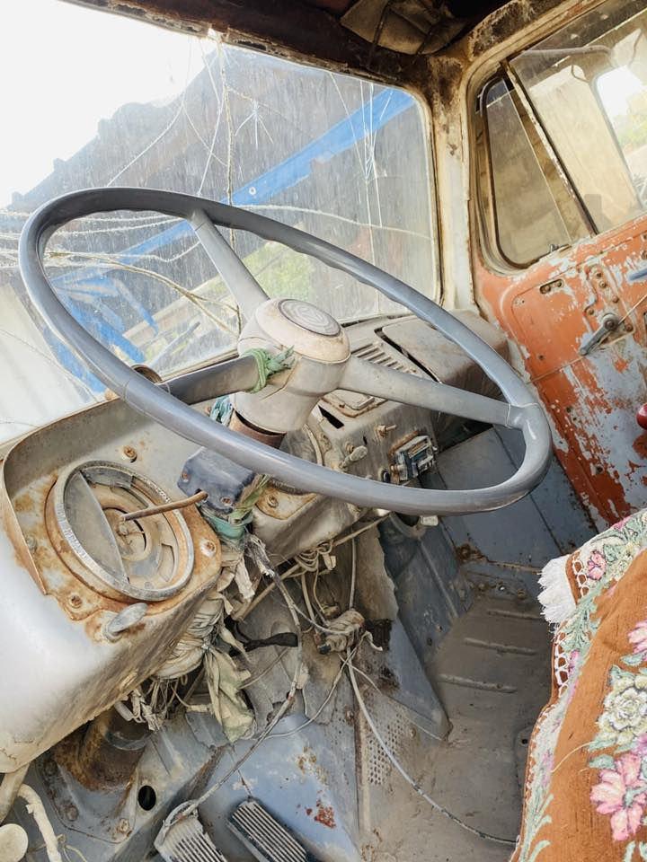 سلام عليكم سكانيا للبيع رقم بغداد مديل ٦٨ سياره بسمي سعر ٦ مليون ***********
