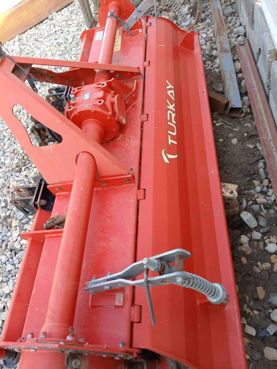 رفاس تركي للبيع 210بحالة جيدة للاستفسار الاتصال على الرقم *********** ملاحضة خاص مارد مكلف بل النشر
