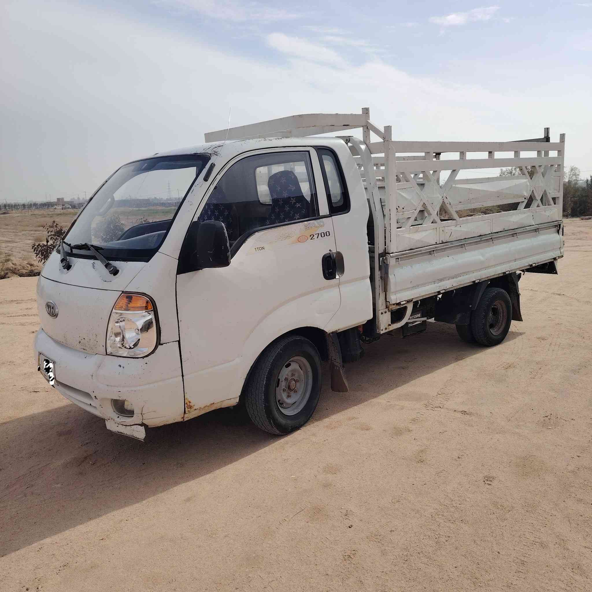 السلام عليكم 2007 للبيع كفاله عامه مشروع وطني حداديه طقم تايرات مكانه عمود  270 ***********
