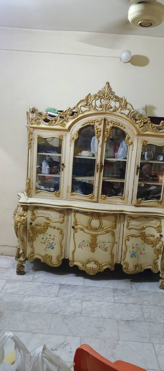 بوفيه دمياط المصريه الاصليه للبيع
رقم ***********

