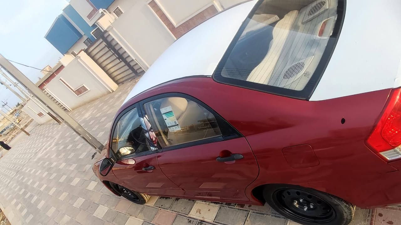 سيراتو خليجي. بسمي. سنويه 2030 مديل 2009 مكينه 1600 سالها 9 ايام من شاده تبريد ثلج منظومه جديده سياره بيها حزام صبغ رشات تخم تاير جديد كهربائيات  شغاله كلها بيها شاشه بيها ظربه غير موثره بلفخذه مسحوبه بارد جاملغ امامي امبدل. مكاني شطره سعر 72 وبيها مجال. ***********
